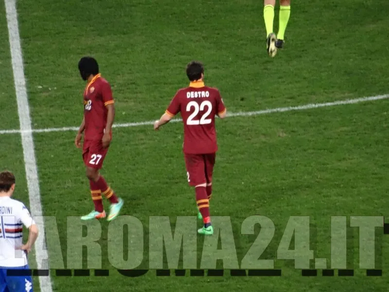 destro festeggia roma samp