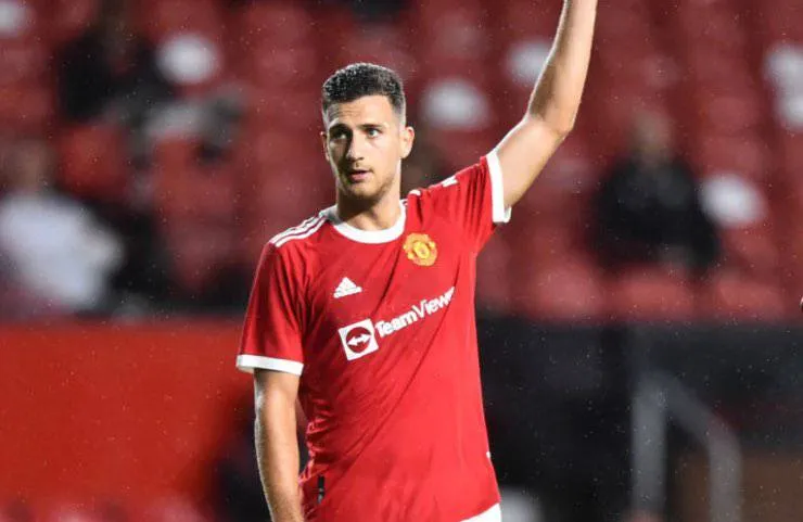 diogo dalot 6