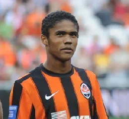 douglas costa20shakthar