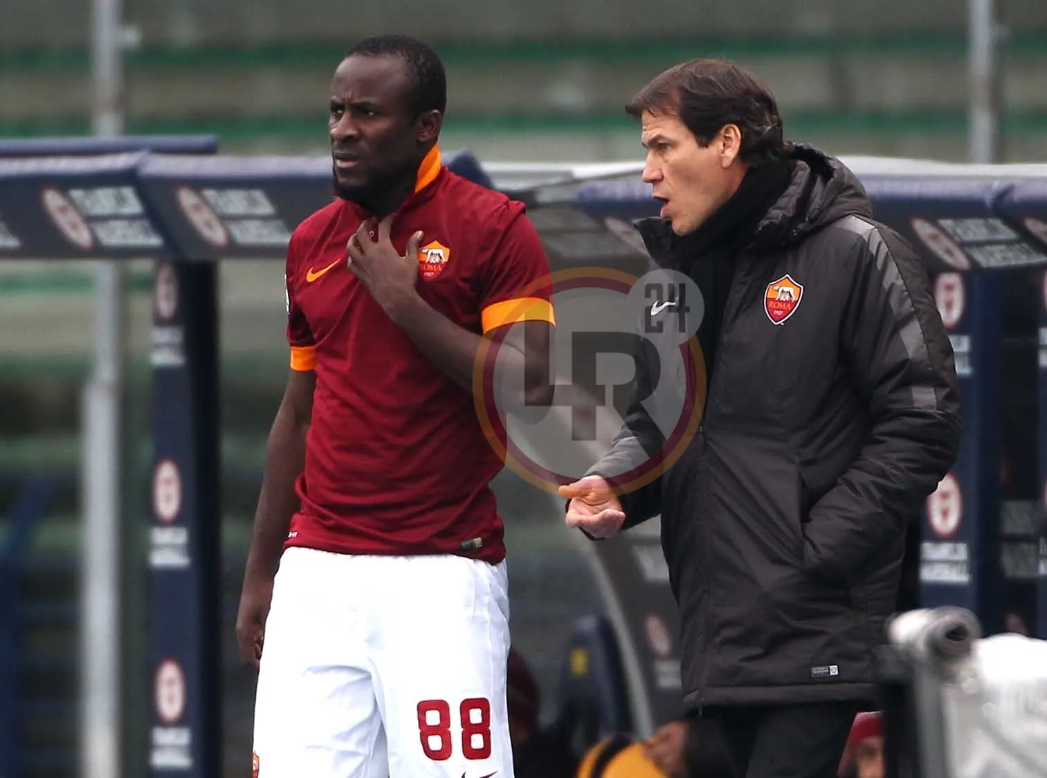 doumbia garcia sostituzione bordocampo verona roma 22022015 foto gino