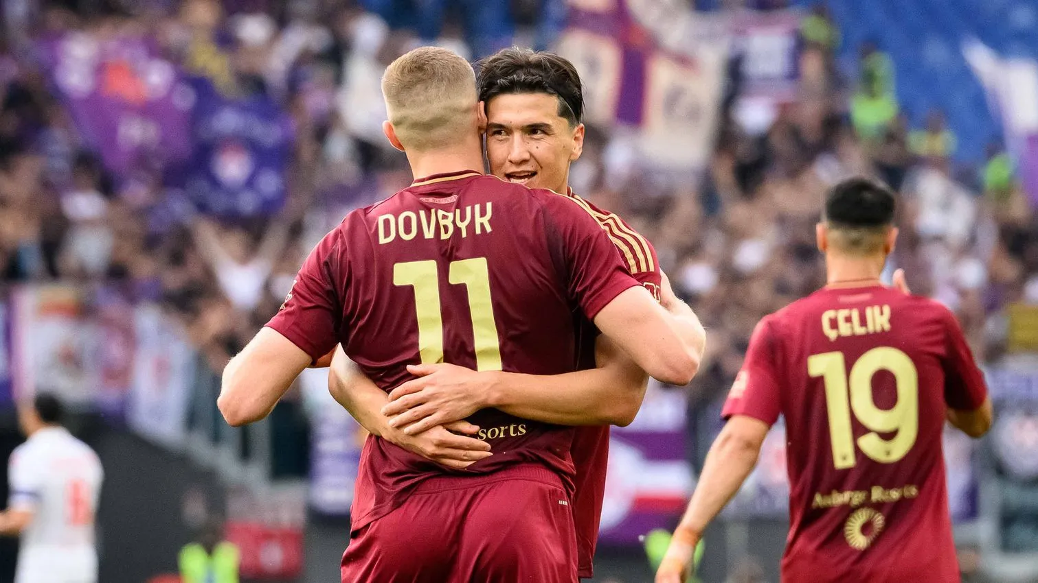 dovbyk shomurodov roma fiorentina