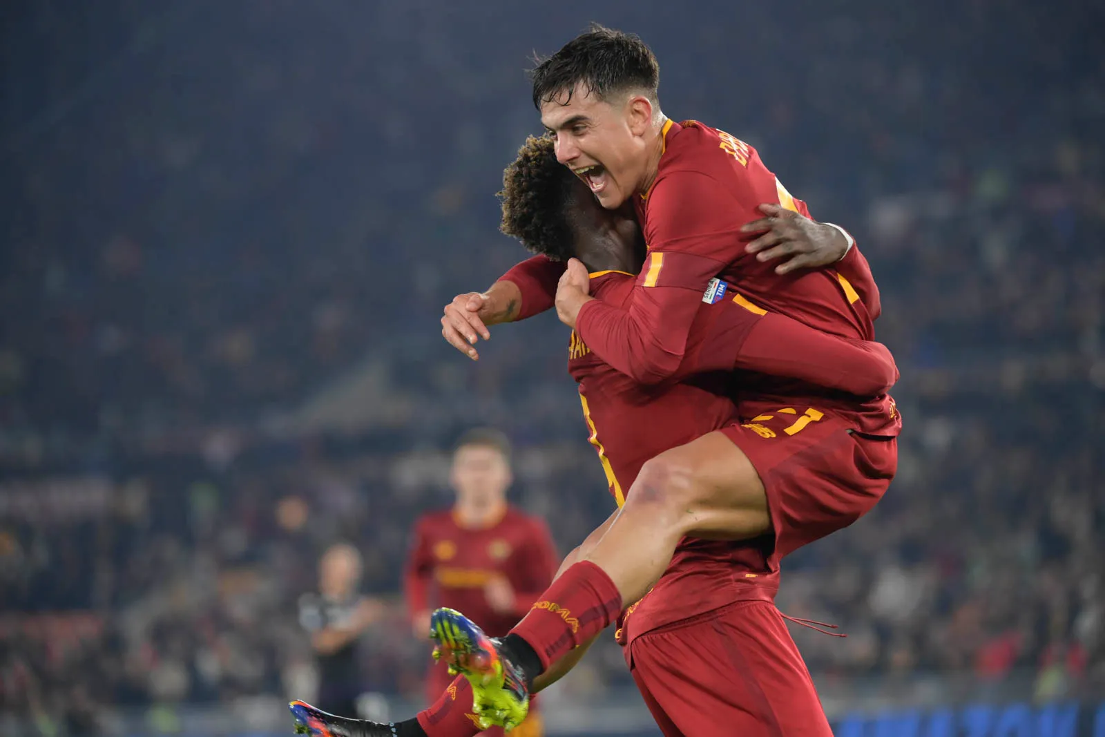 dybala e abraham roma fiorentina