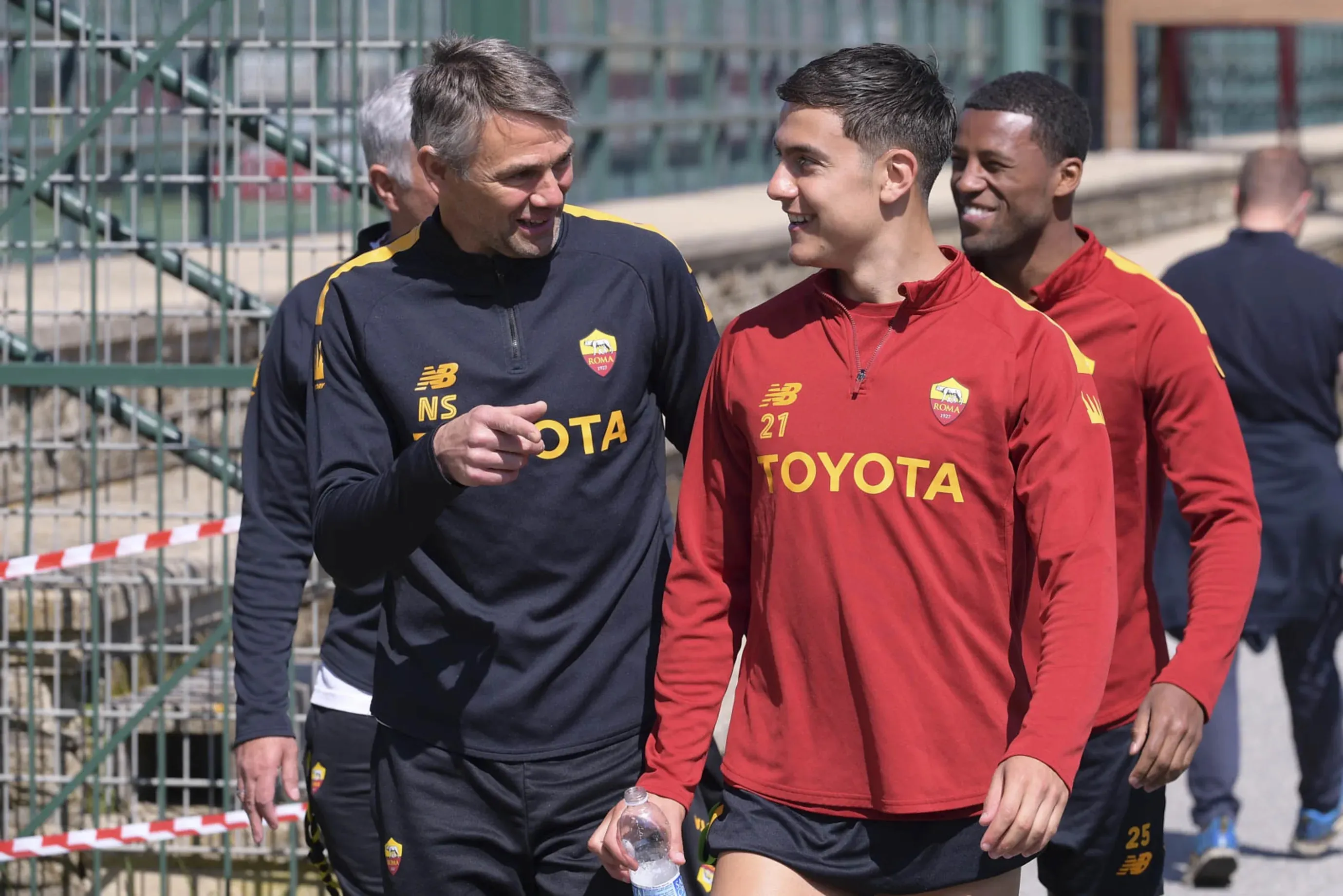 dybala e nuno santos trigoria
