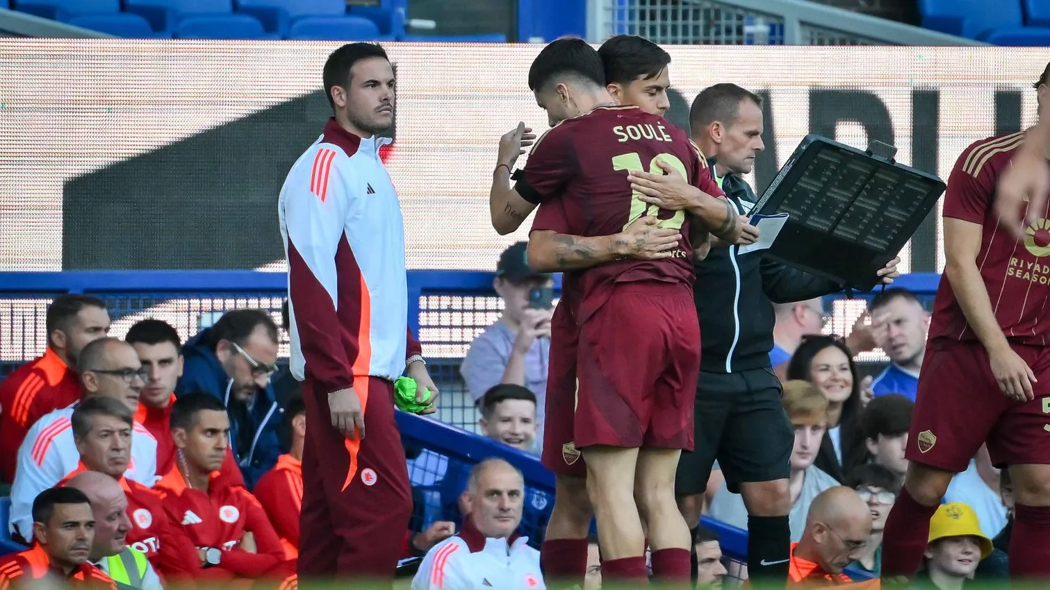 dybala e soule everton roma