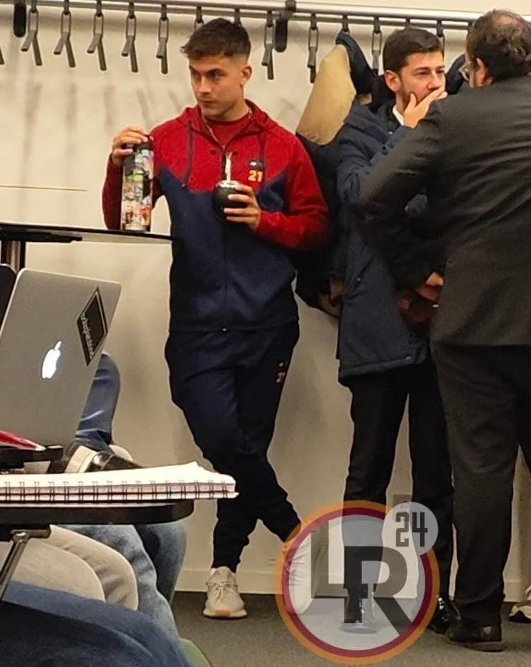 dybala mate salisburgo roma conf