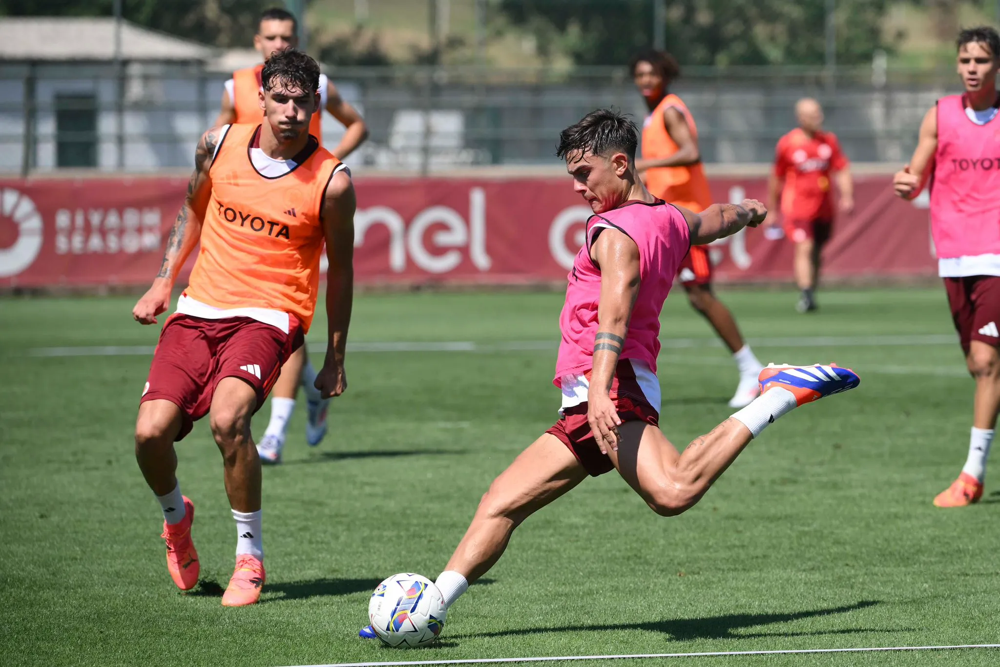 dybala tiro