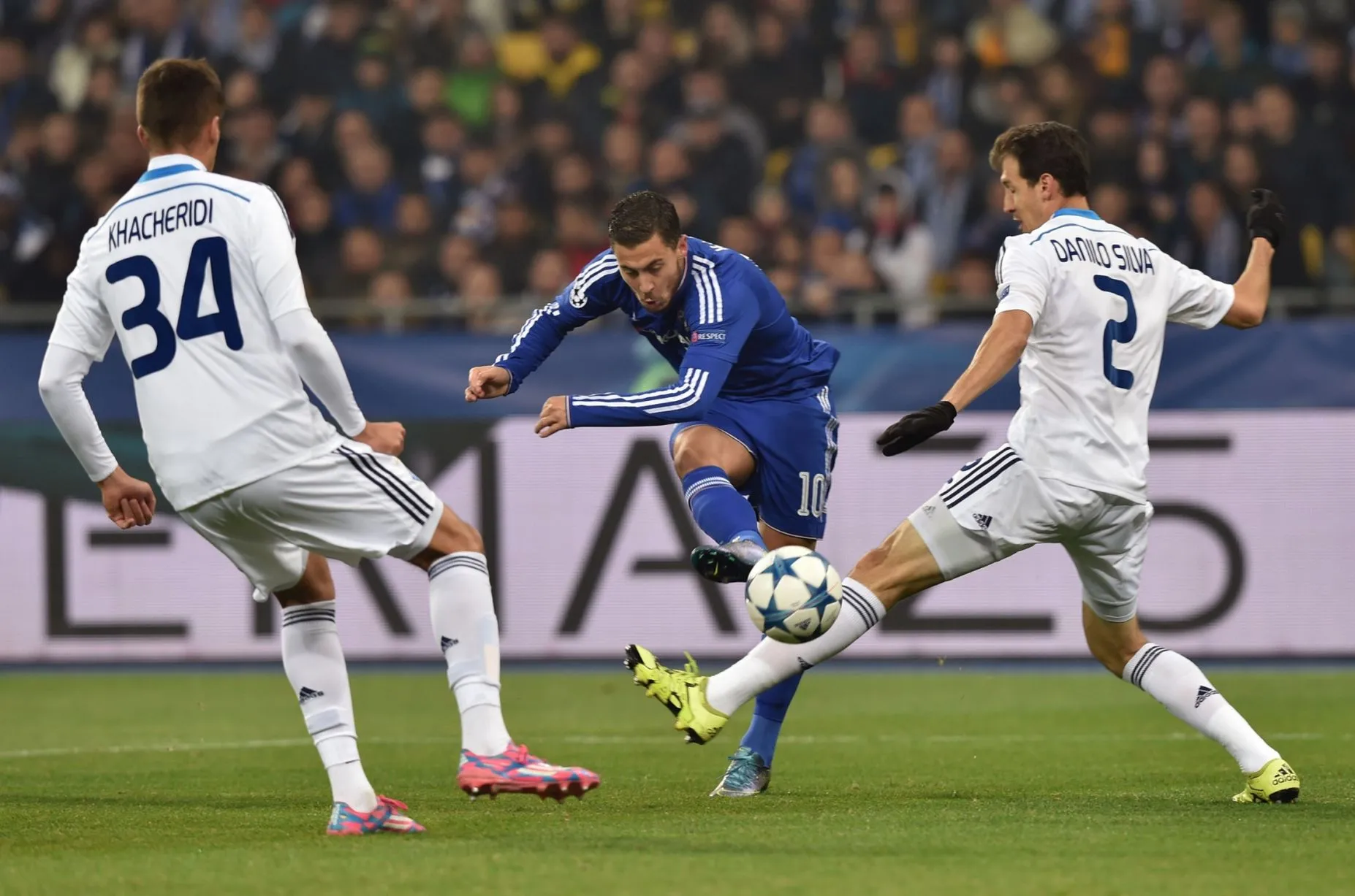 dynamo kyiv vs chelsea champions league group stage