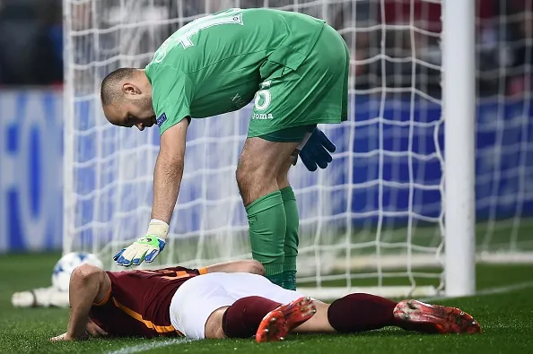 dzeko a terra chernik roma bate