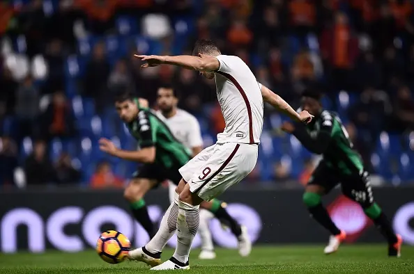 dzeko calcia rigore