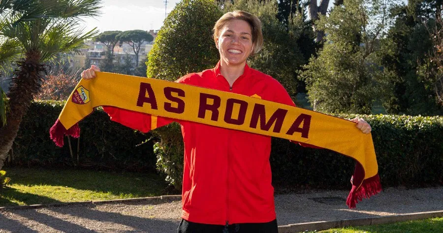 elena linari as roma