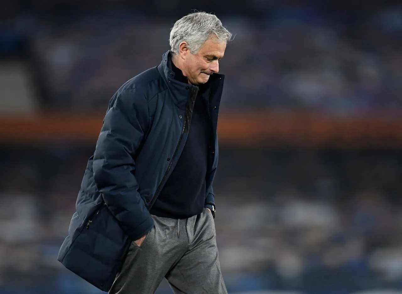 esonero tottenham mourinho