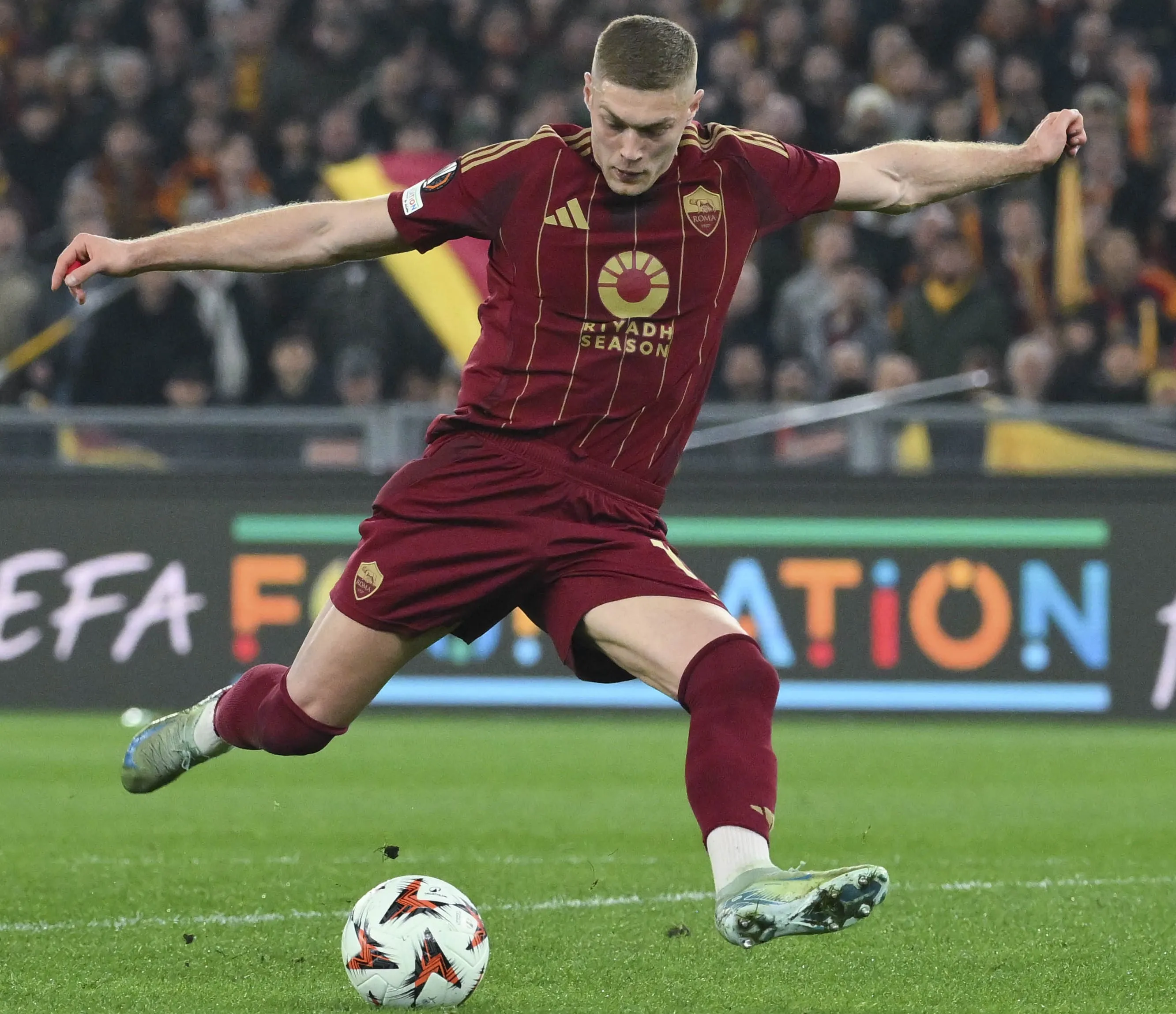 europa league roma athletic club dovbyk