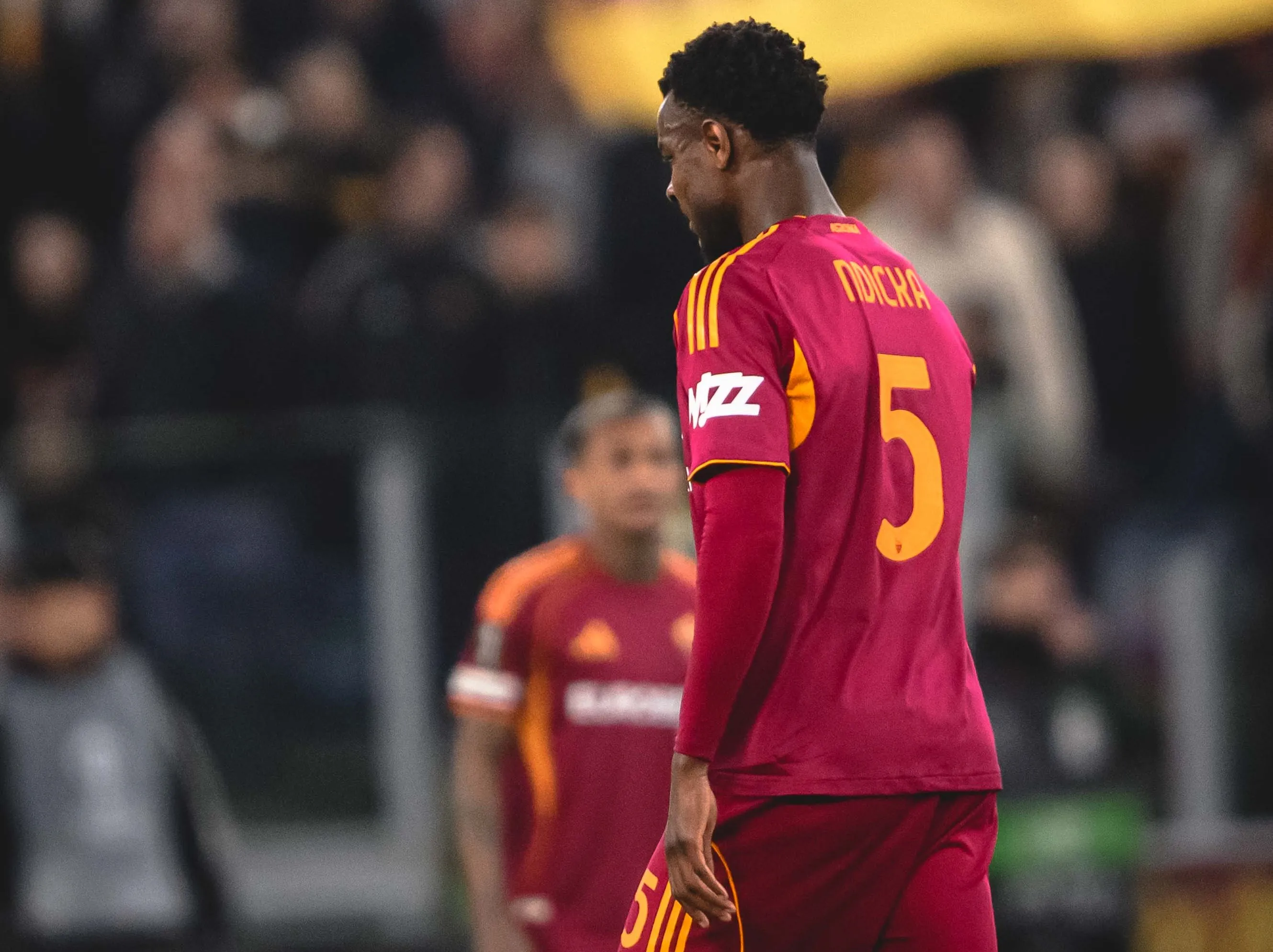 europa league roma bologna ndicka 1