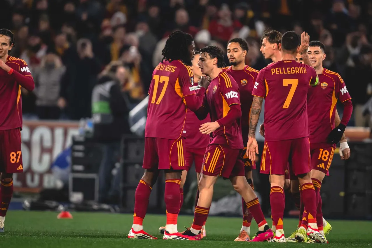europa league roma stoccarda esultanza squadra