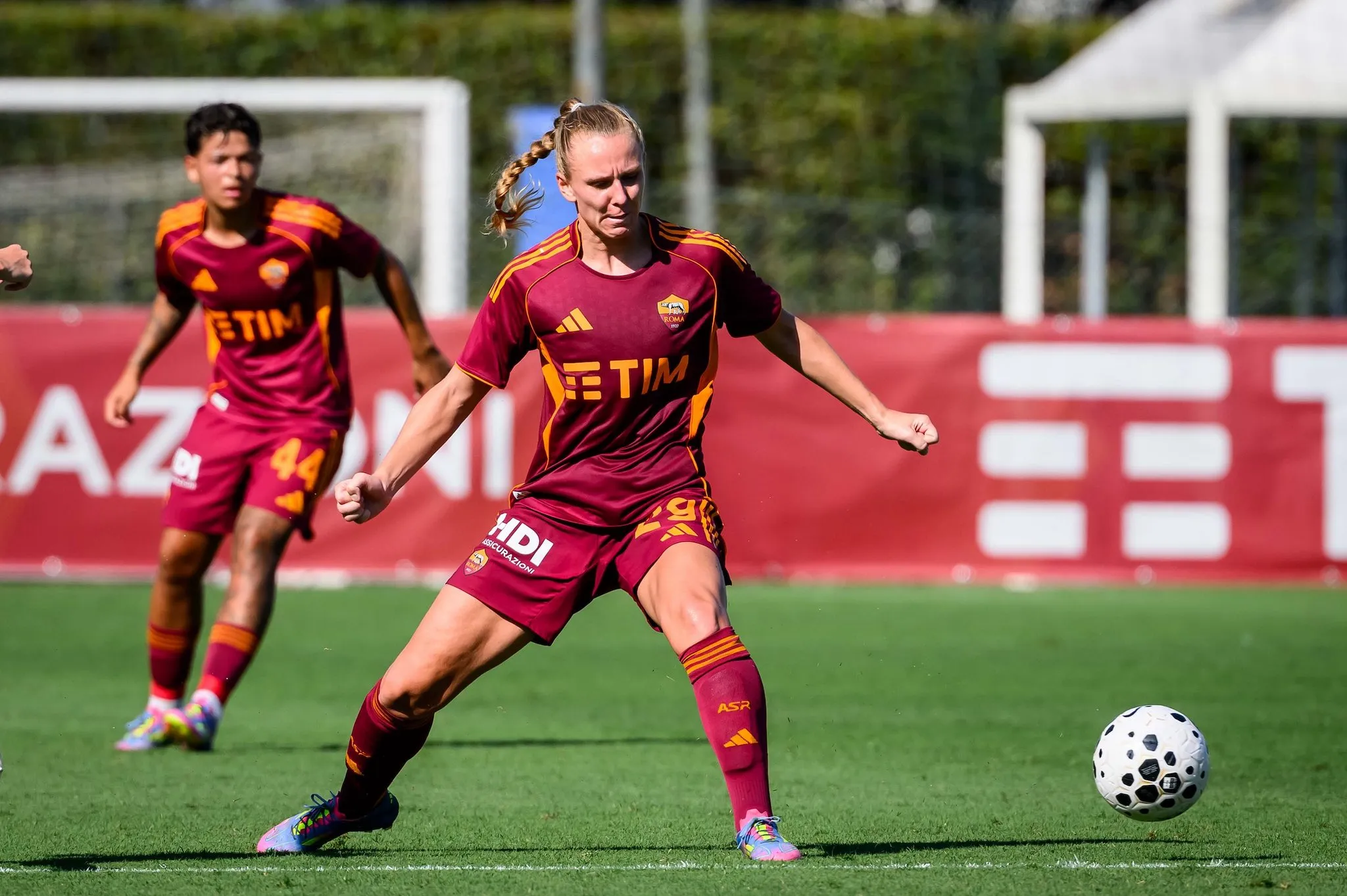 femminile roma milan rieke 1