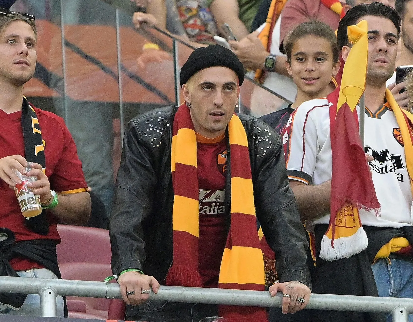 finale europa league siviglia roma damiano maneskin