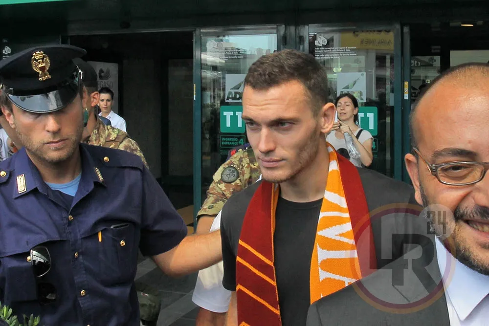 fiumicino vermaelen arrivo 07082016 foto gino 2