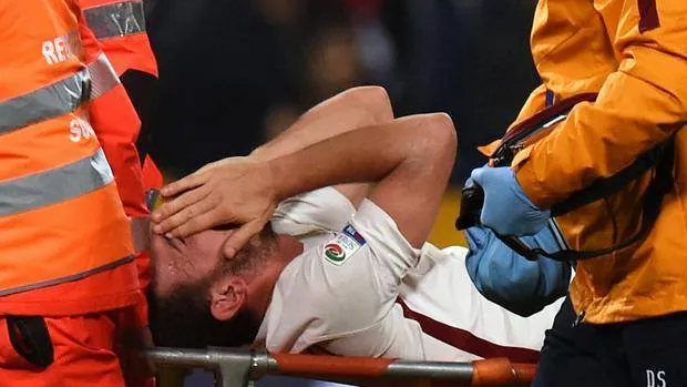 florenzi mani in testa infortunio sassuolo