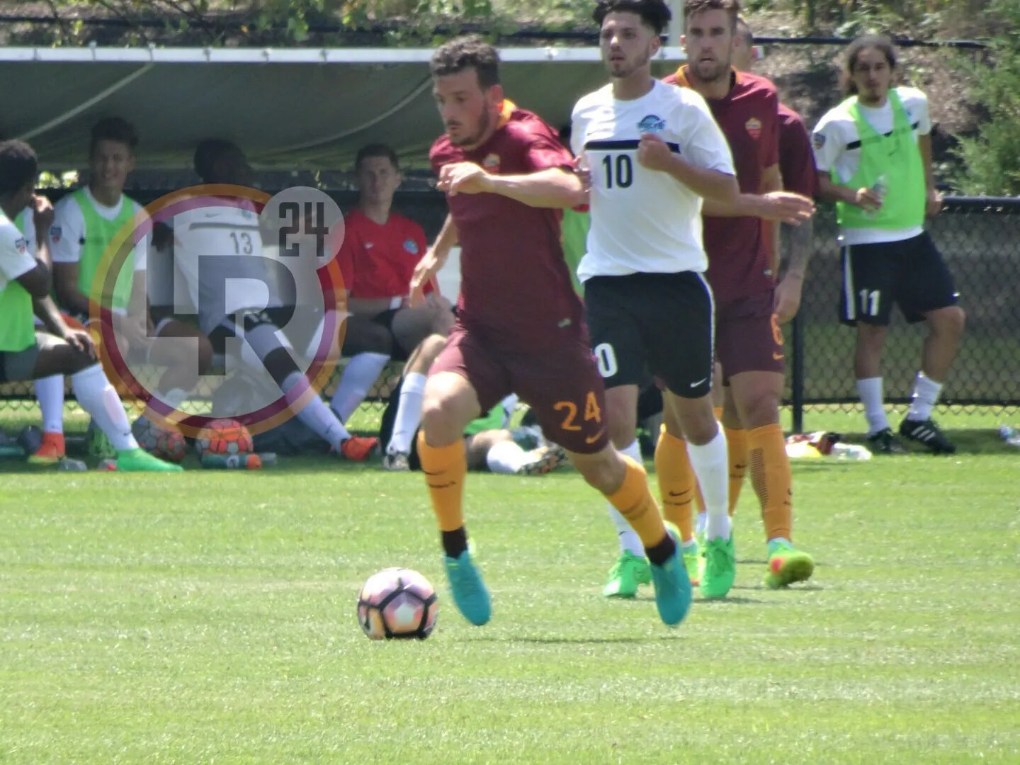 florenzi palla al piede lr24