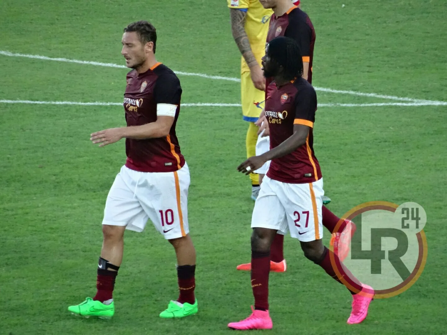 frosinone roma totti gervinho