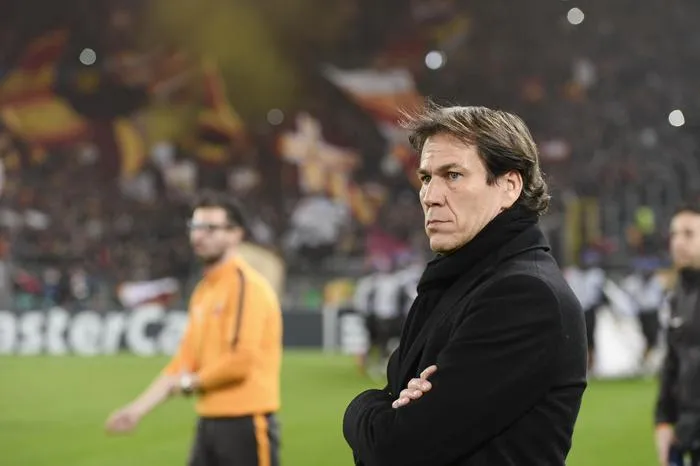 garcia interdetto curva sfondo roma city