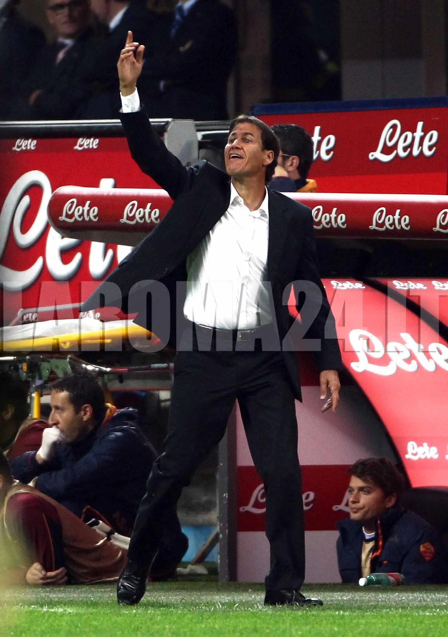 garcia tutta figura indica inter roma 051013 mancini