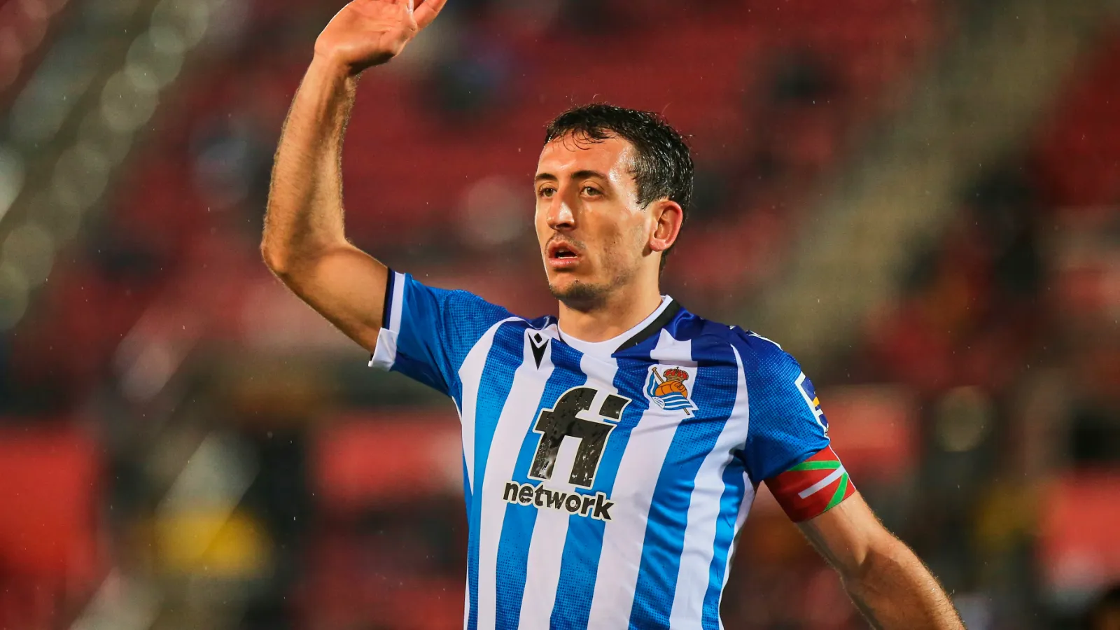 goal image w crest 10a58612 e85d 4fde acbc ee0f3d8cc8e5