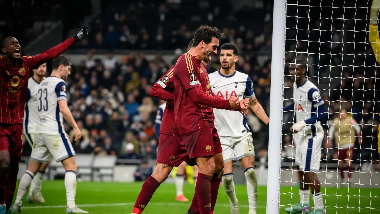 hummels gol tottenham roma