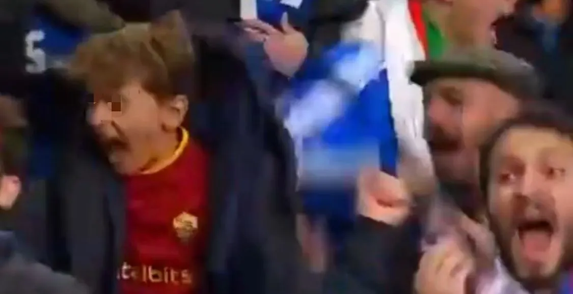 inghilterra italia tifoso maglia roma