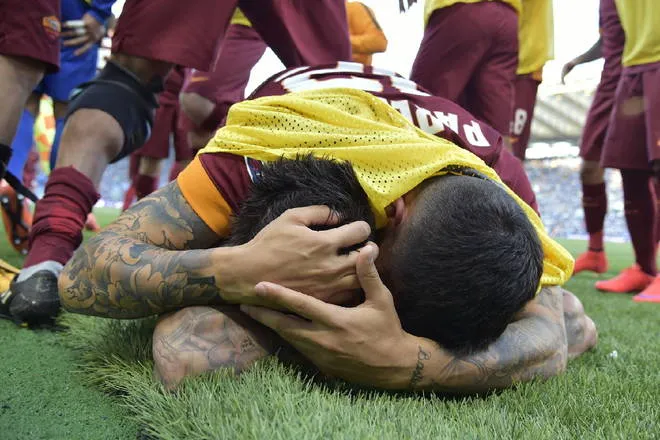 iturbe abbracciato a terra derby