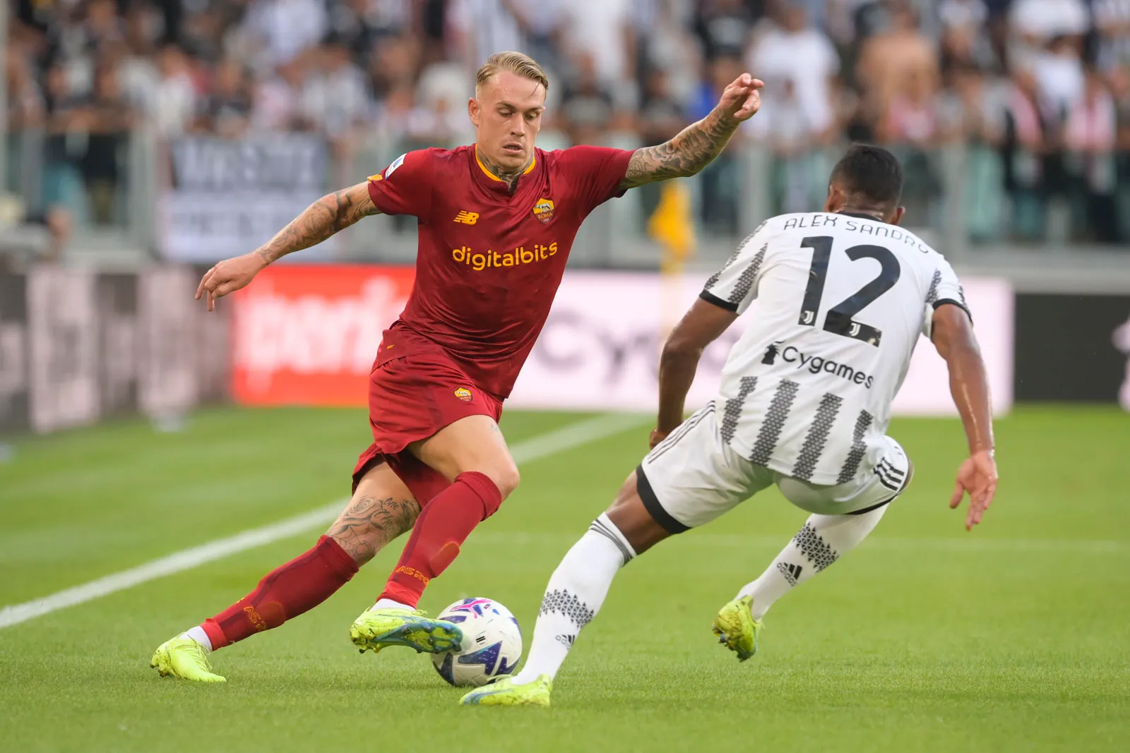 juve roma karsdorp alex sandro