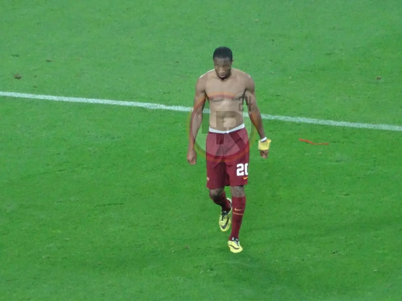keita petto nudo fine juve roma