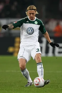 kjaer20wolfsburg20passaggio20tutta20figura