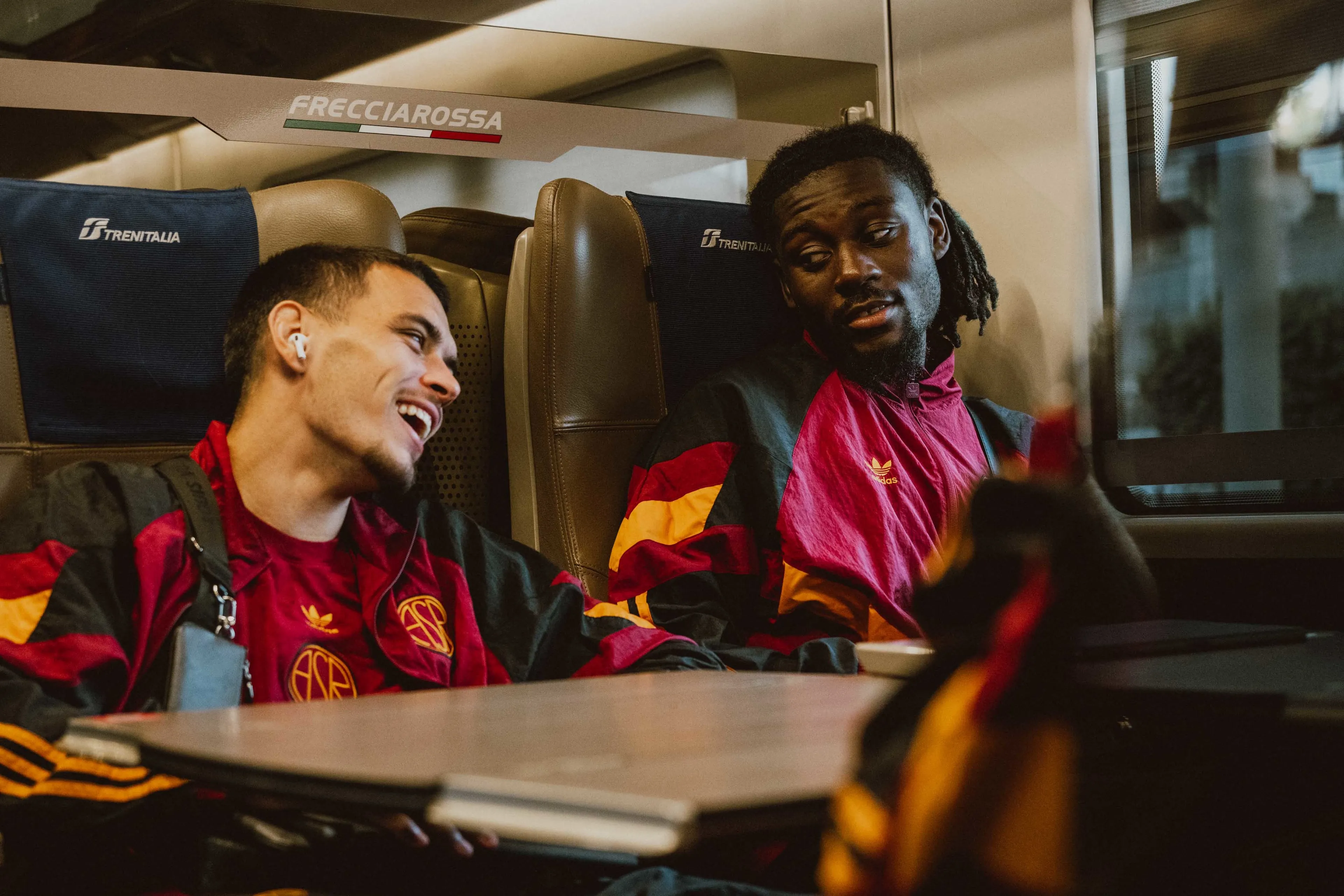 kon e le fee treno
