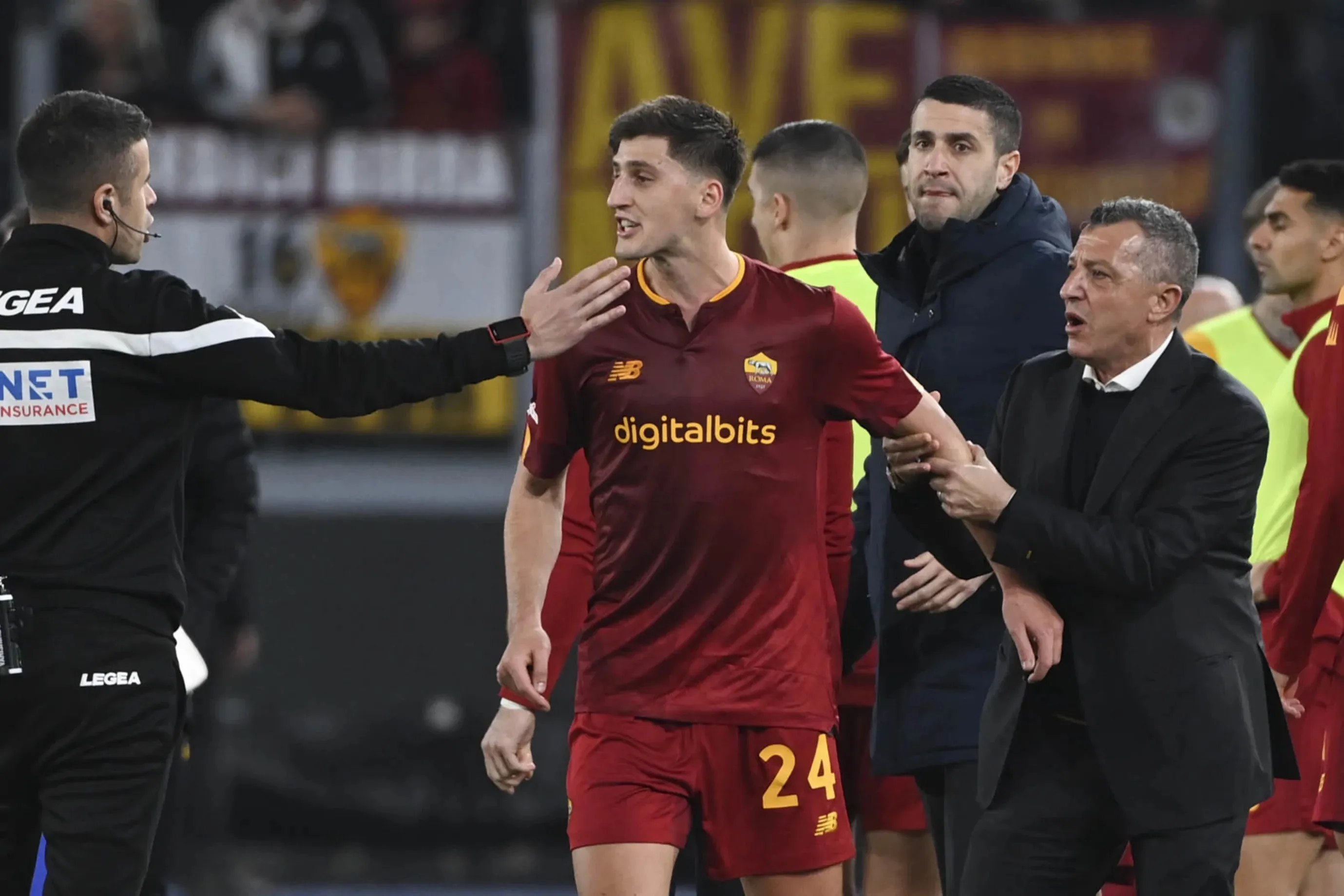 kumbulla roma sassuolo e scala