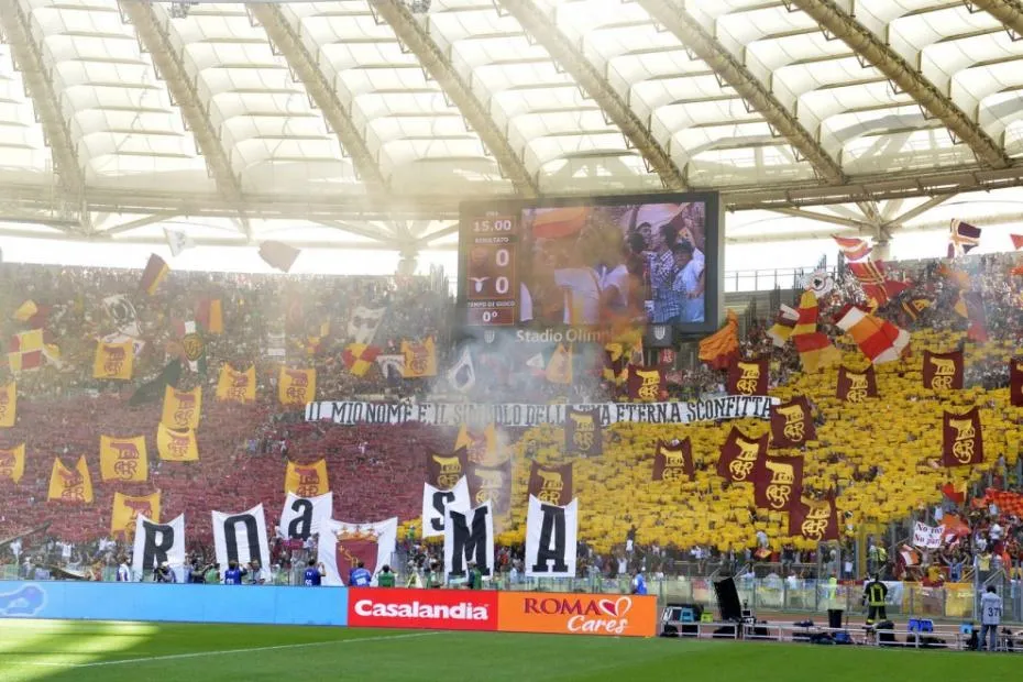la coreografia della curva sud in roma lazio