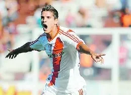 lamela20erik20esulta20braccia20larghe