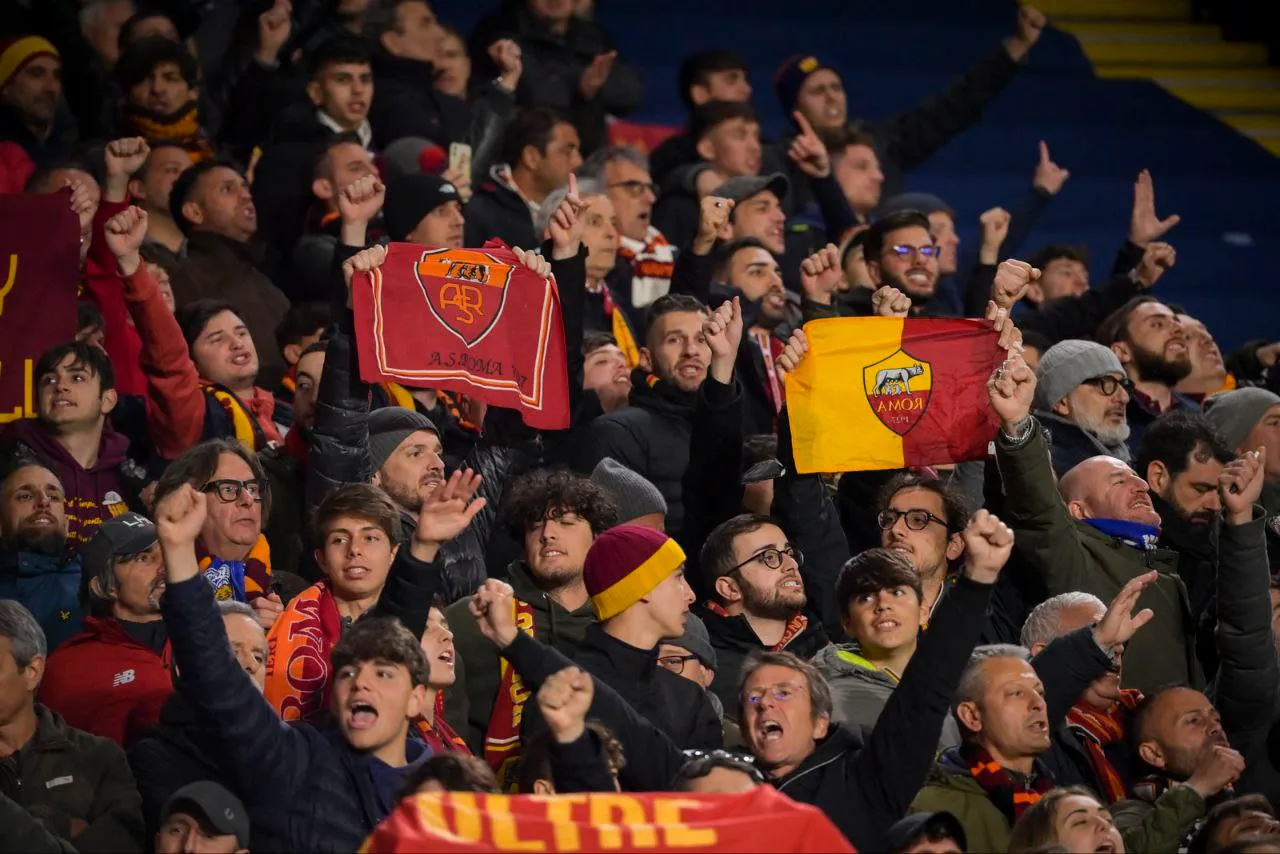 leicester roma tifosi settore ospiti 6
