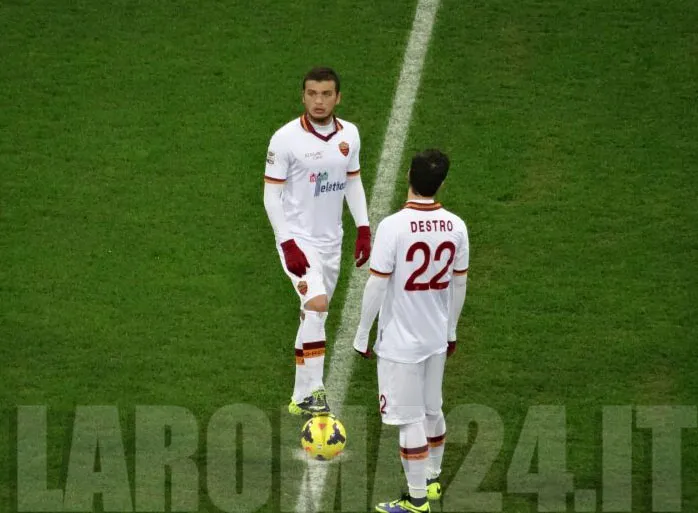 ljaic destro calcio inizio milan roma