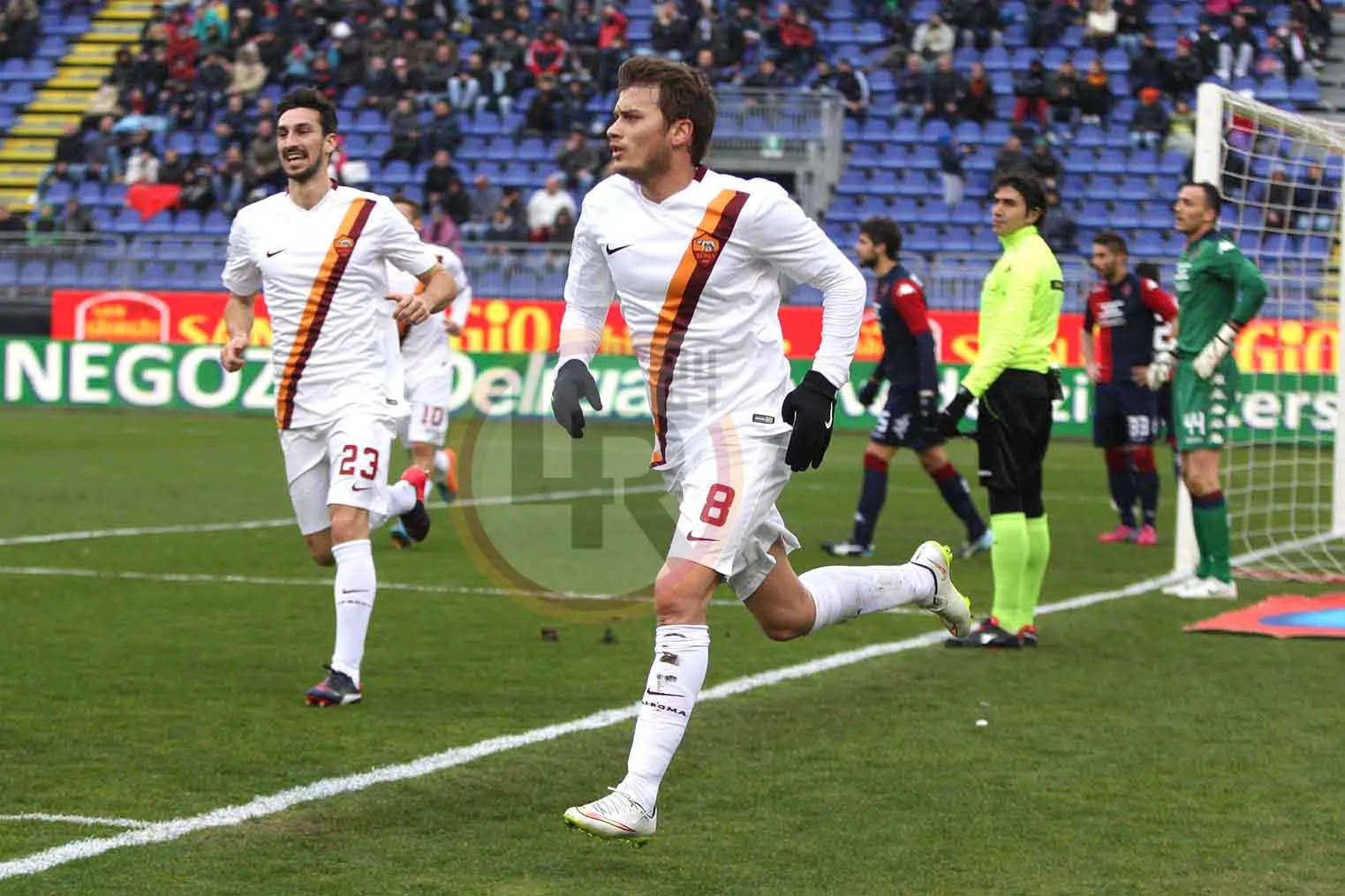 ljajic corsa esultanza cagliari roma 080215