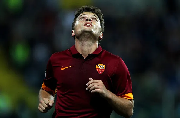 ljajic guarda in cielo 2 parma roma 250914