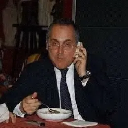 lotito beve brodo