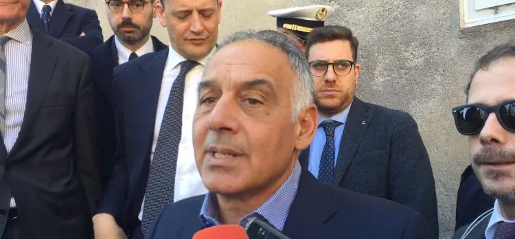 lr24 pallotta uscita campidoglio
