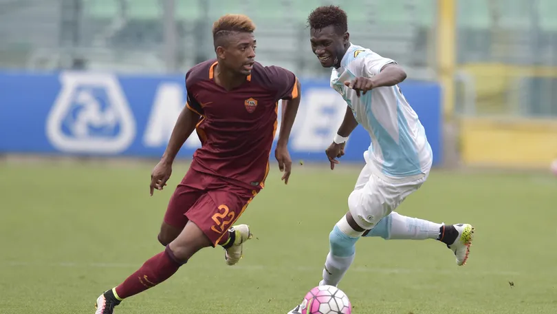 machin roma palla al piede