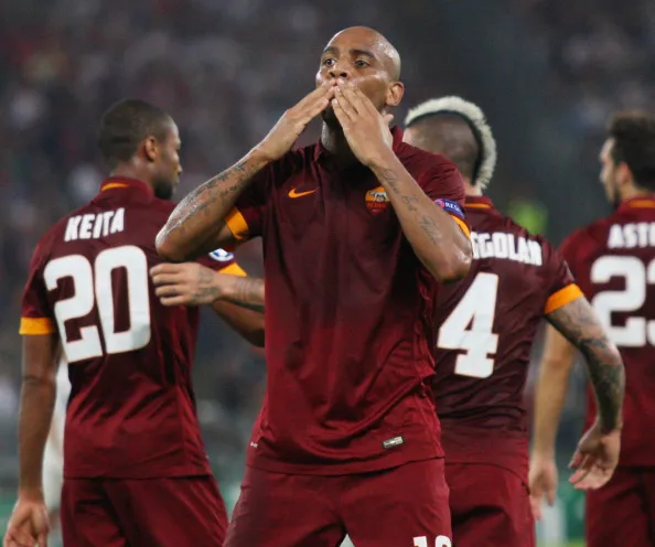 maicon manda un bacio roma cska 180914