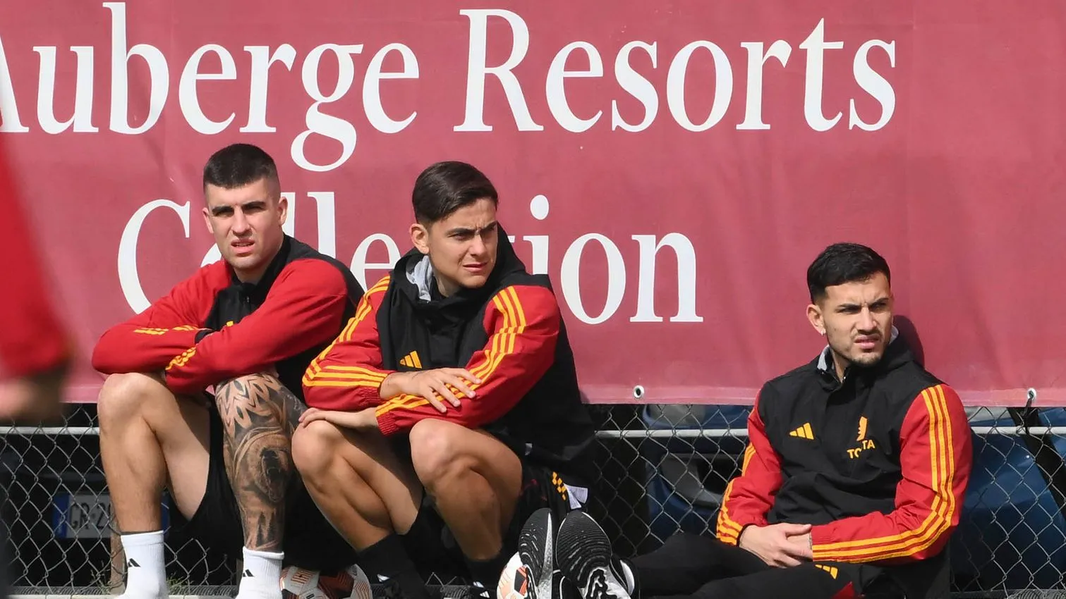 mancini dybala paredes