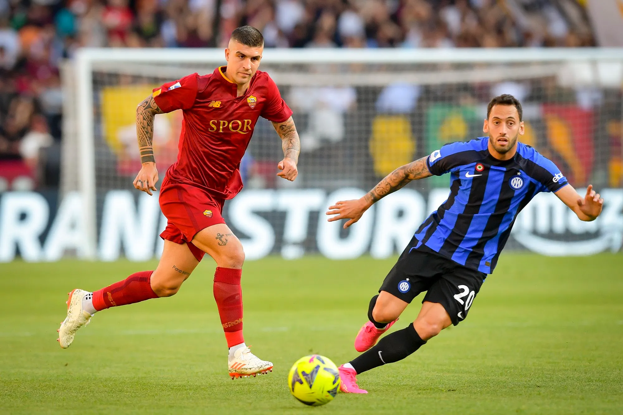 mancini e calhanoglu roma inter
