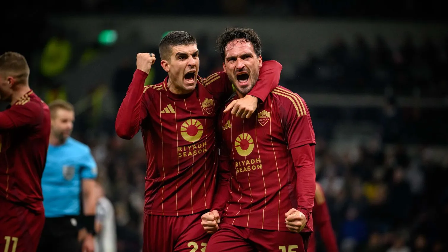 mancini e hummels tottenham roma