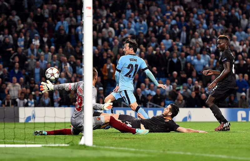 manolas yanga silva azione city roma