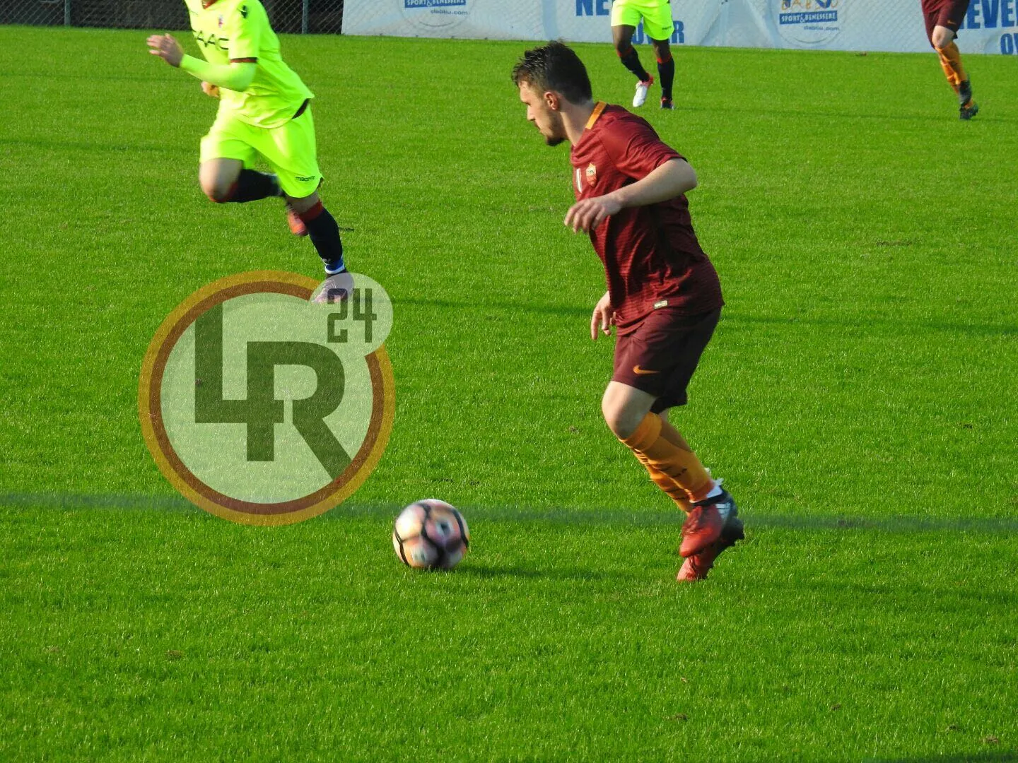 mario rui riceve palla con primavera lr24